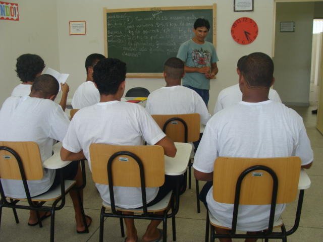 escolaunis1